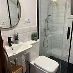 Amplio Piso 110m - Moderno Y 2 Banos - Poniente Apartment