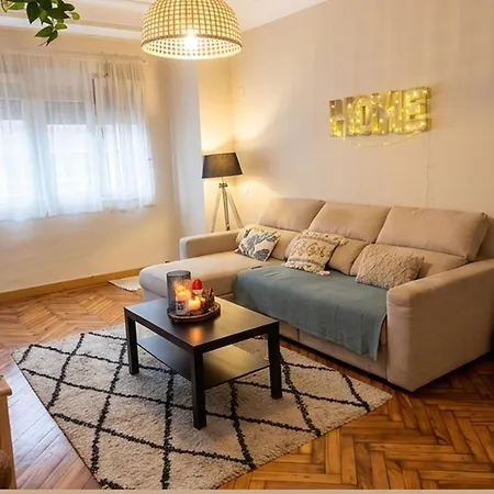 Apartmán Amplio Piso 110m - Moderno Y 2 Banos - Poniente Gijón