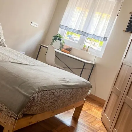 Amplio Piso 110m - Moderno Y 2 Banos - Poniente