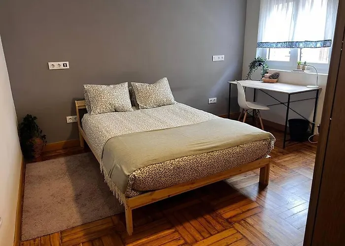 Amplio Piso 110m - Moderno Y 2 Banos - Poniente