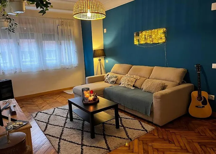 Amplio Piso 110m - Moderno Y 2 Banos - Poniente * Хихон